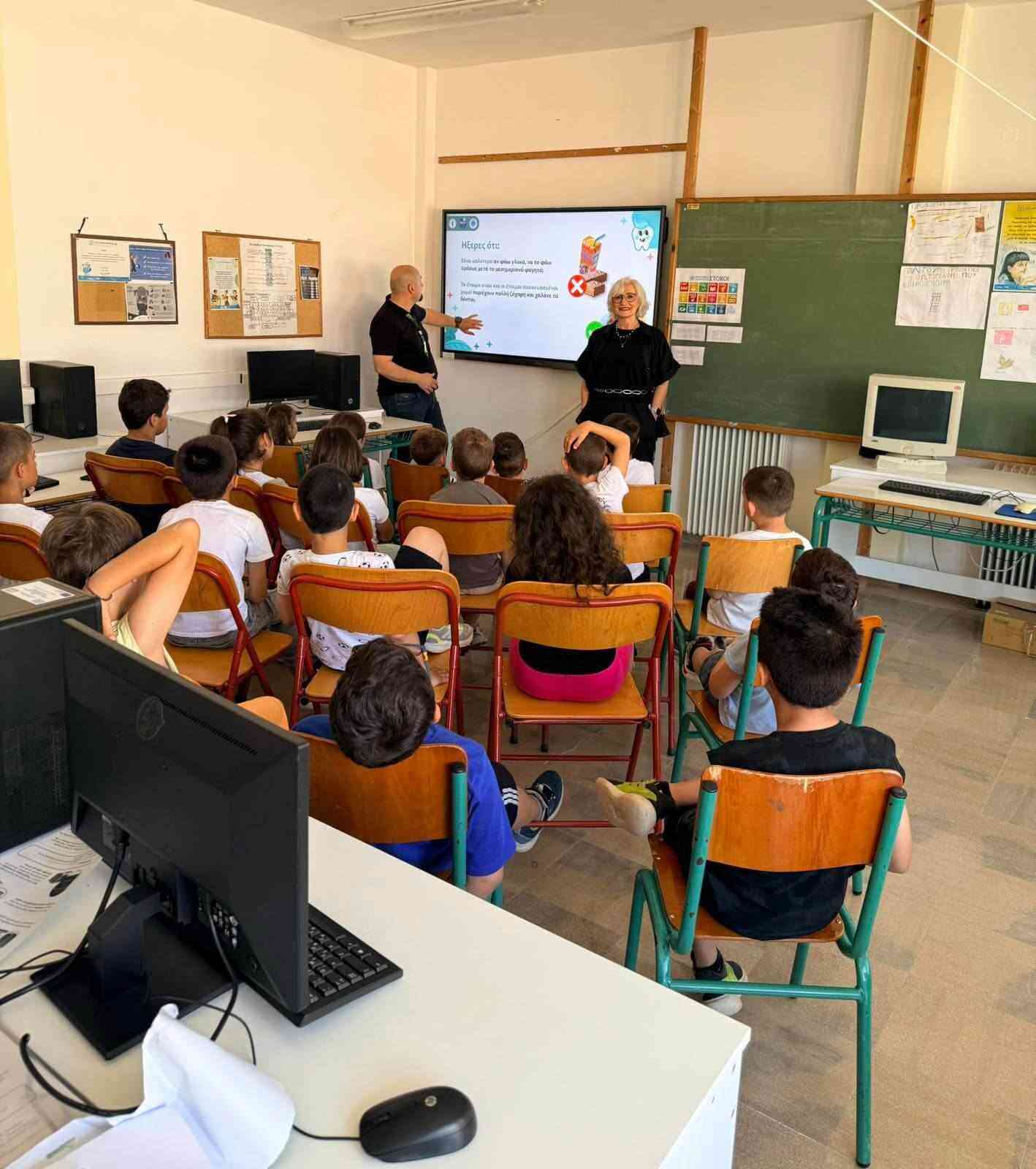 Αγωγής Υγείας για τη Στοματική Υγεία στο Β΄ Δημοτικό Σχολείο Αμφιλοχίας